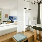 Hotel Oh La La ! Bar Bastille 3*