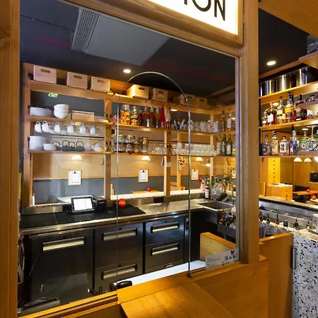 Oh La La ! Bar Bastille 3* Parijs