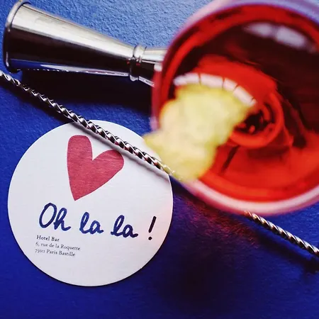 Oh La La ! Bar Bastille 酒店