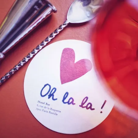Oh La La ! Bar Bastille Hotel Parijs