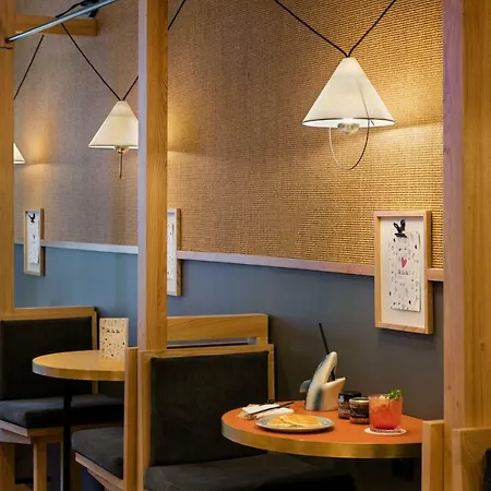 Hotel Oh La La ! Bar Bastille Parijs