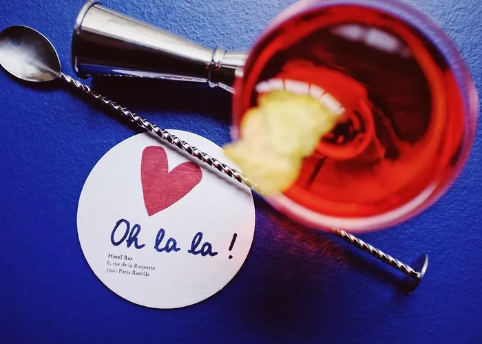 Oh La La ! Bar Bastille Hotel
