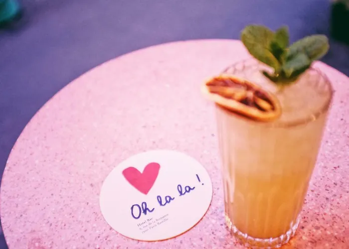 Oh La La ! Bar Bastille 3* Parigi